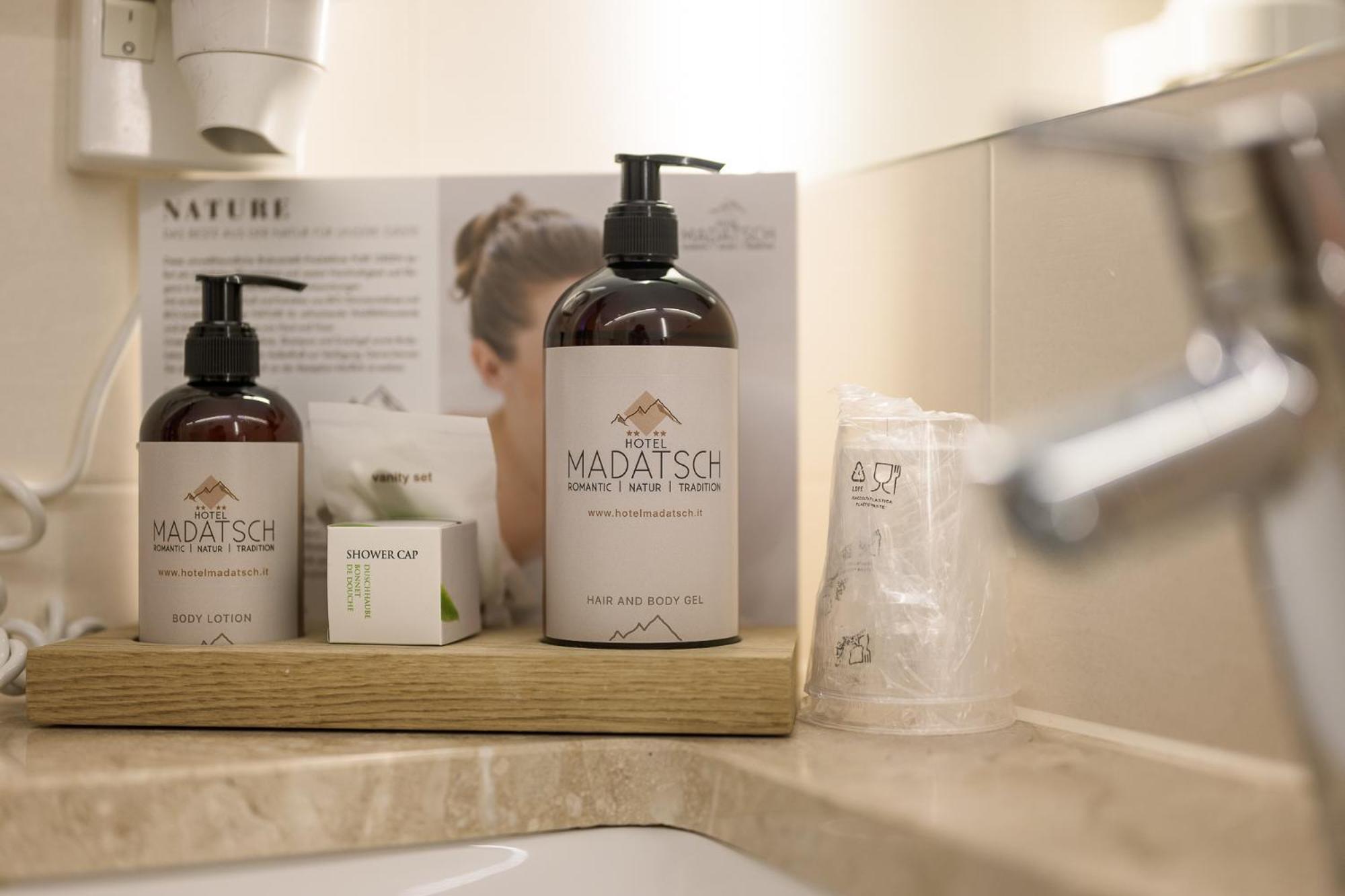 Hotel Madatsch Trafoi Ngoại thất bức ảnh